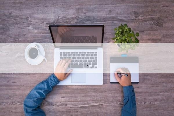 扁嘴夹子成人视频网站